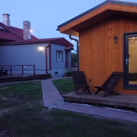 Vana Postimaja Accommodation Suure-Jaani Exterior foto